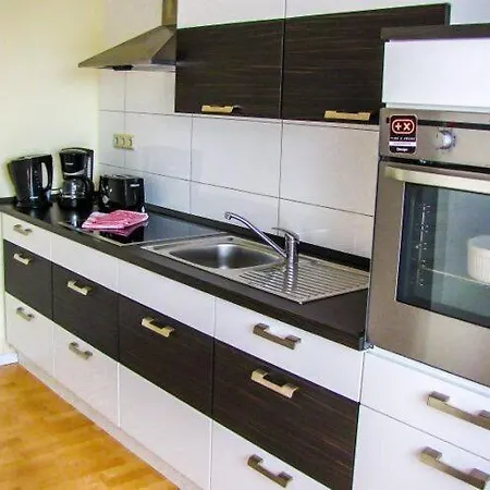 Apartman Near The Hexentanzplatz *